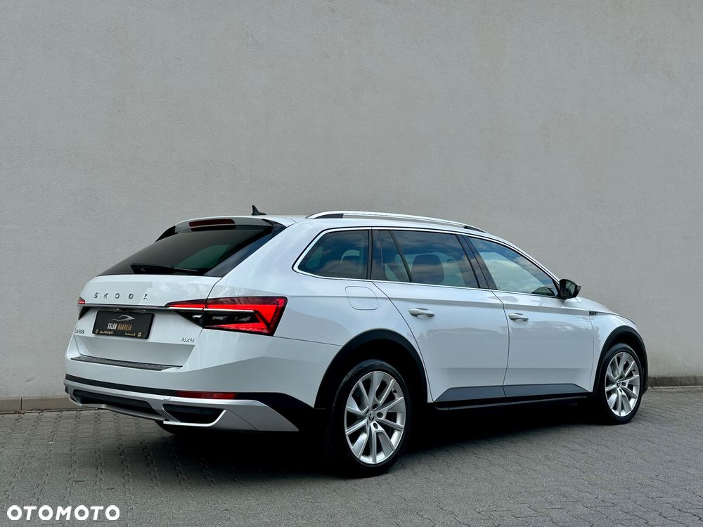 Skoda Superb 2.0 TDI 4x4 DSG Scout - 13