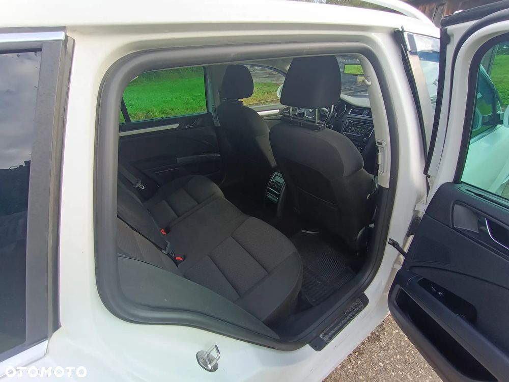 Skoda Superb 1.6 TDI GreenLine - 22