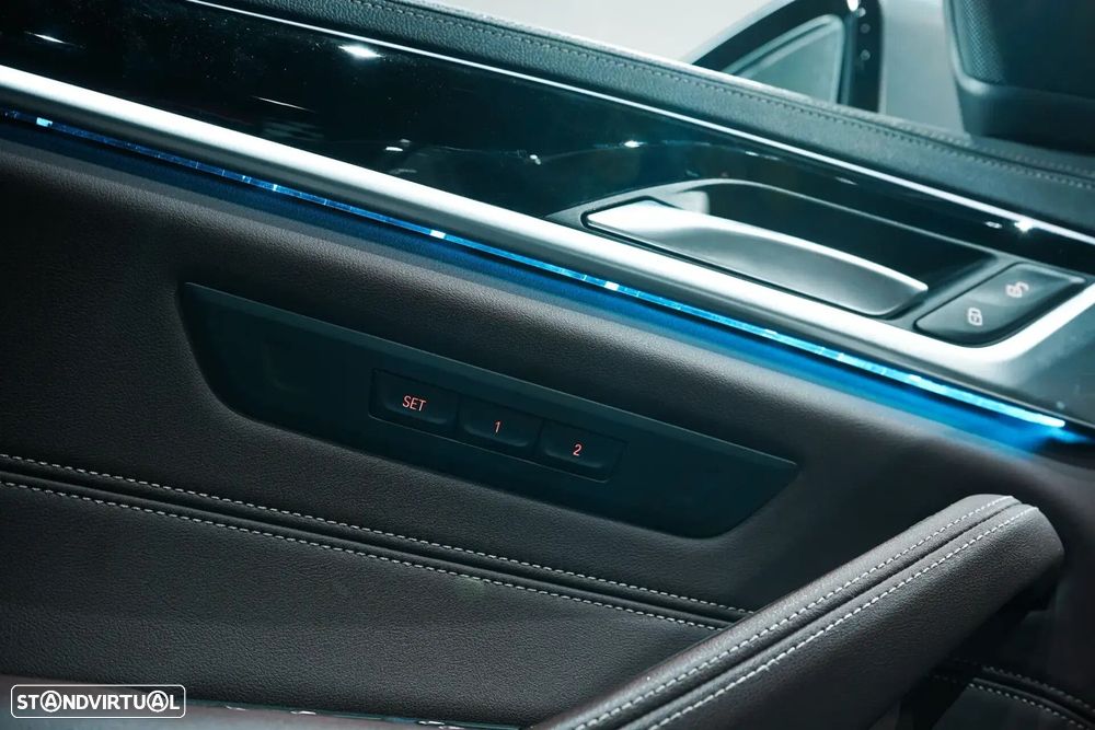 BMW 530 e Pack Desportivo M - 19