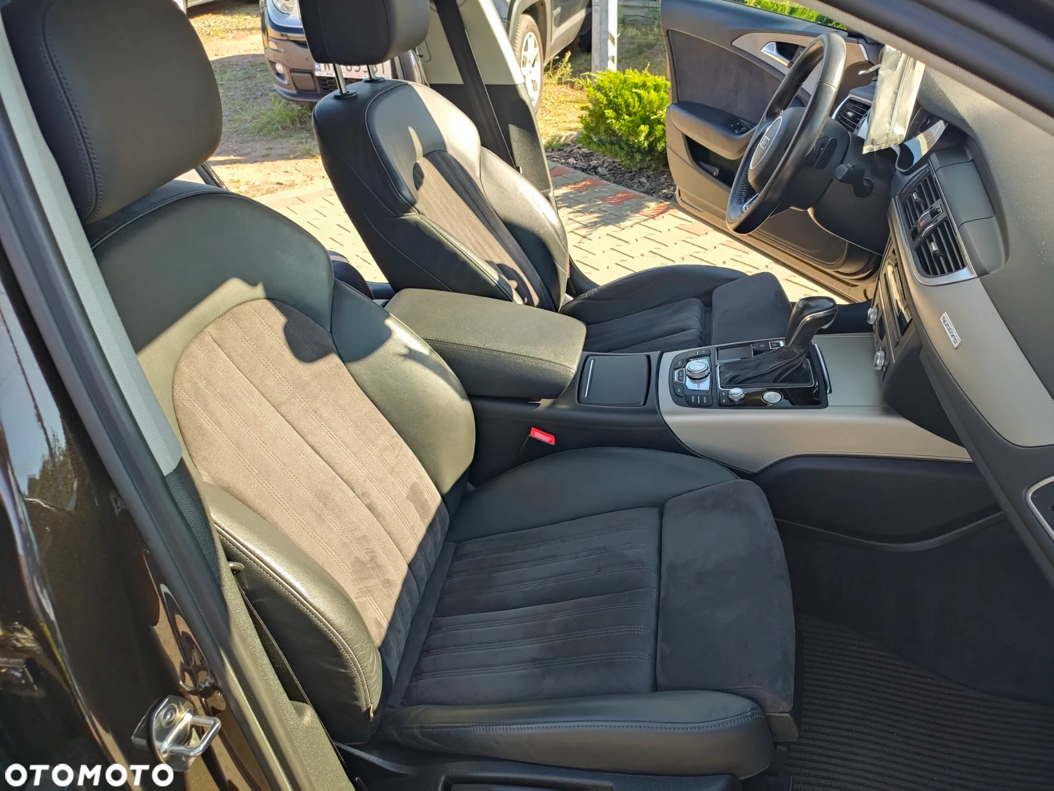Audi A6 Allroad - 25