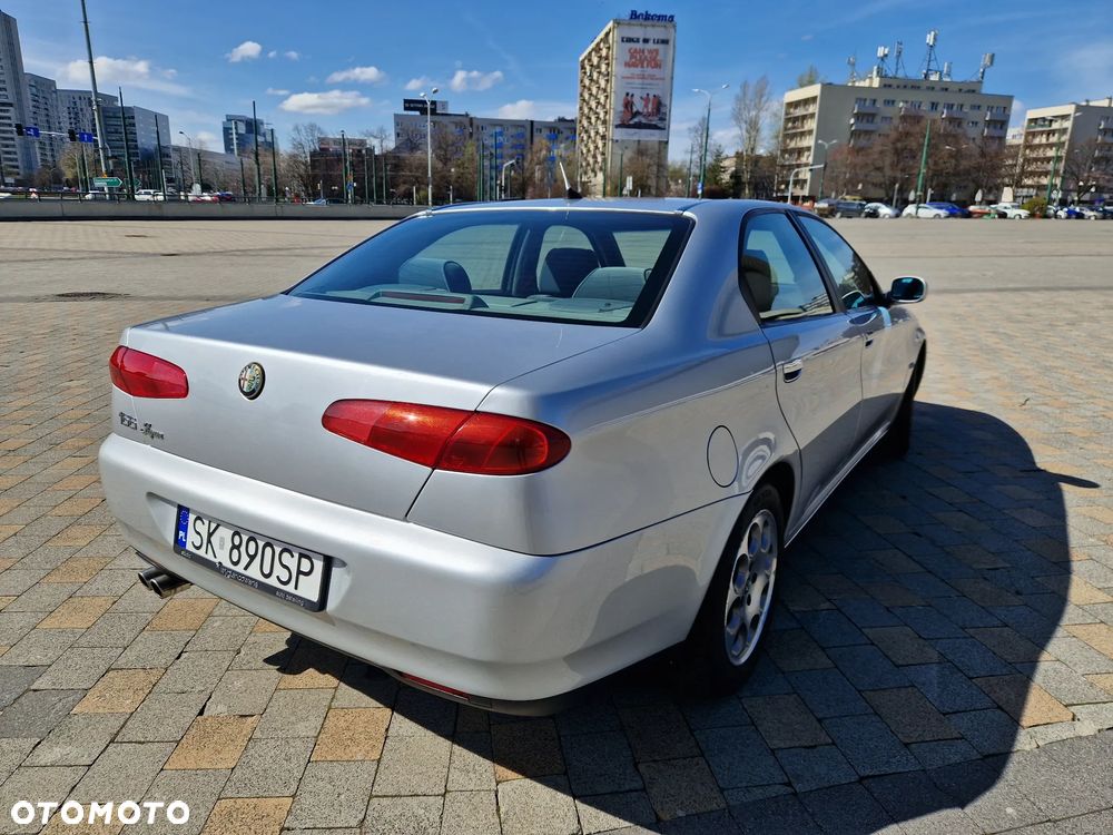 Alfa Romeo 166 - 4