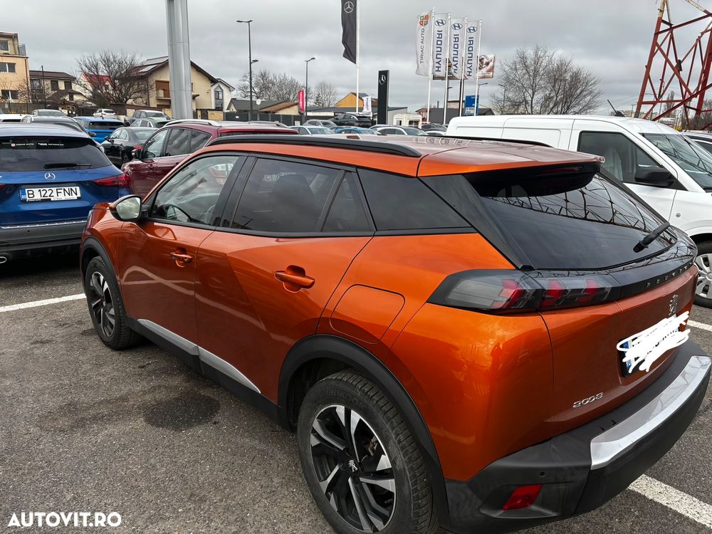 Peugeot 2008 1.5 BlueHDI FAP Allure - 6