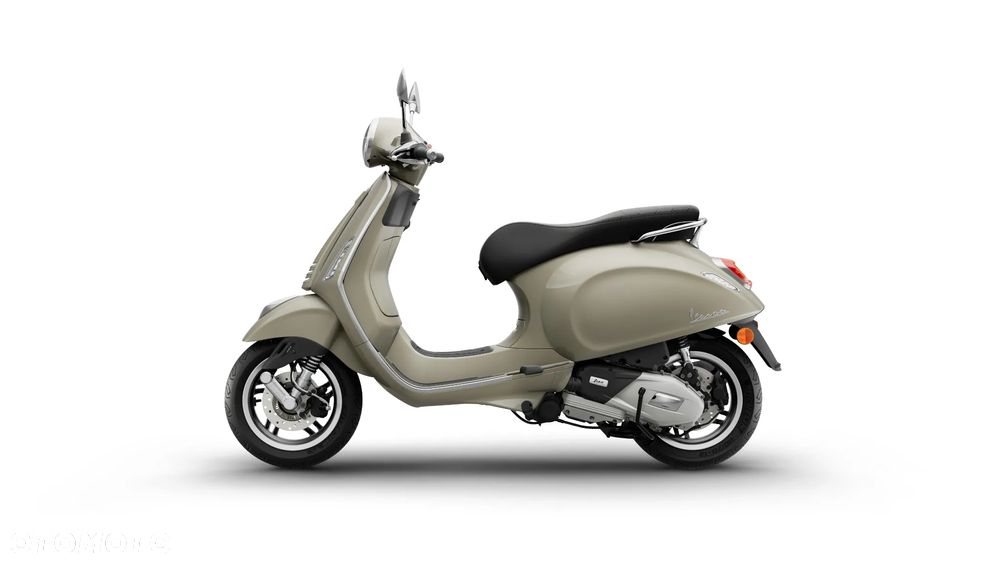 Vespa Primavera - 18