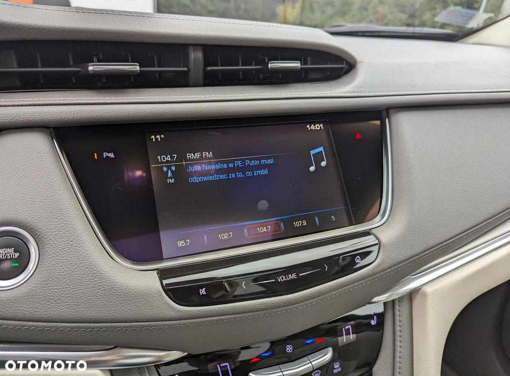 Cadillac XT5 - 11