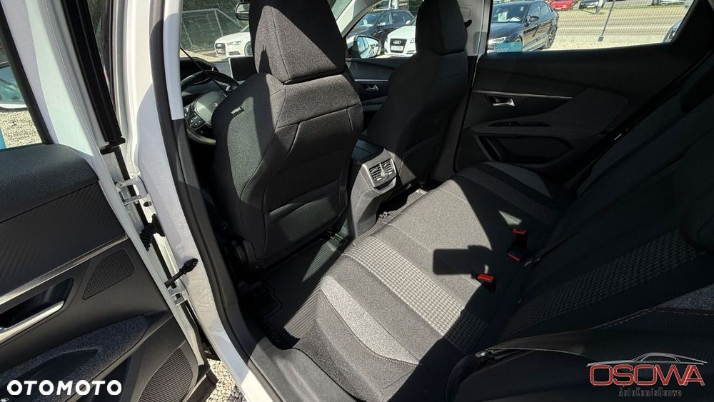 Peugeot 3008 BlueHDi 120 Stop & Start Allure - 23