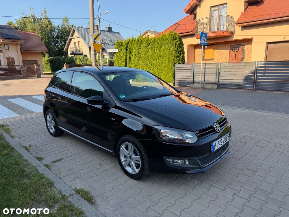 Volkswagen Polo 1.2 Blue Motion Technology MATCH - 2