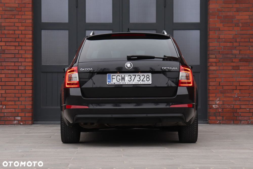 Skoda Octavia 2.0 TDI DSG Clever - 14