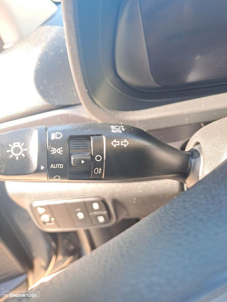 Hyundai Bayon 1.0 T-GDI Premium - 18