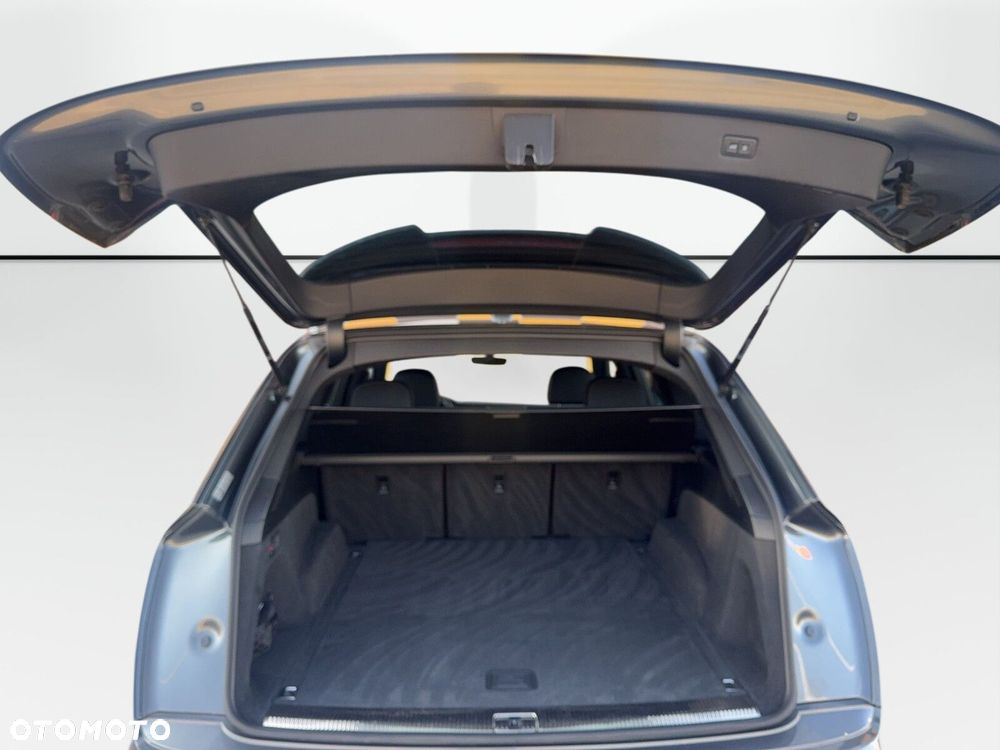 Audi SQ7 TFSI Quattro Tiptronic - 18