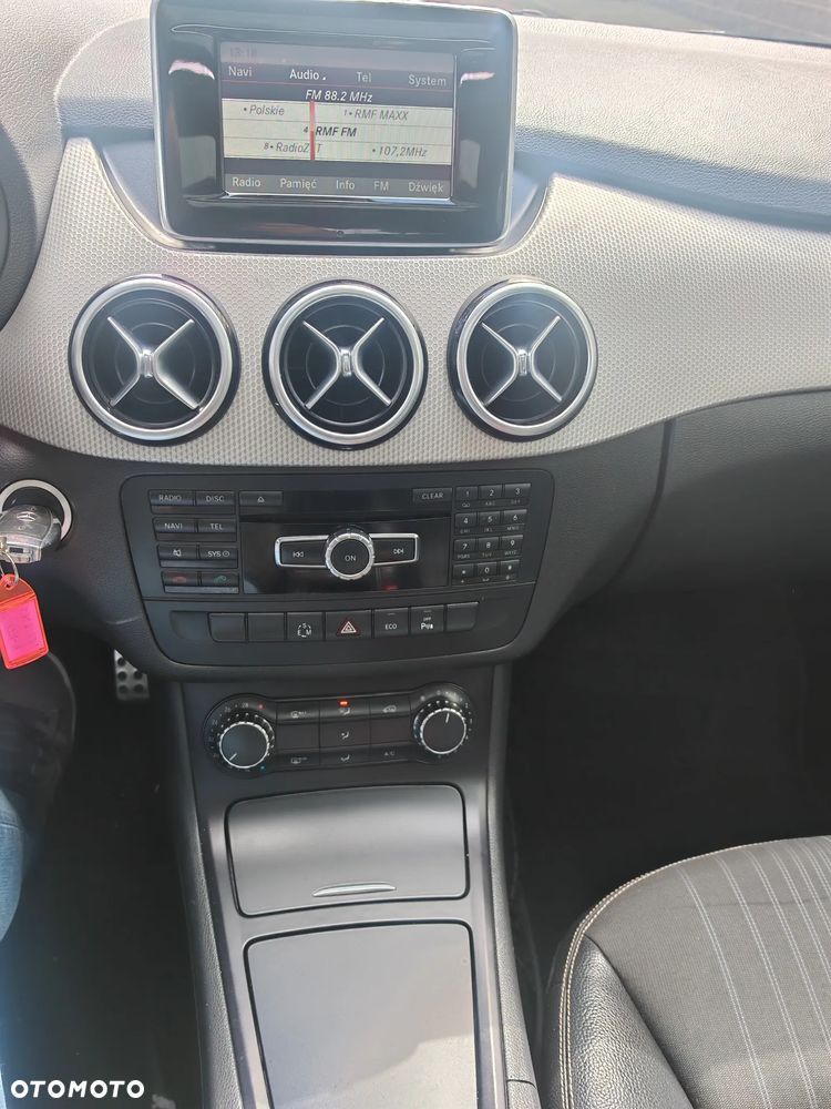 Mercedes-Benz Klasa B 180 CDI 7G-DCT - 24
