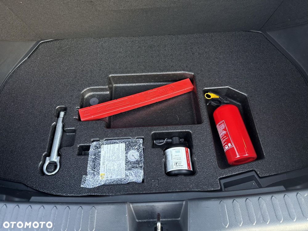 Toyota C-HR 1.8 Hybrid Comfort - 24