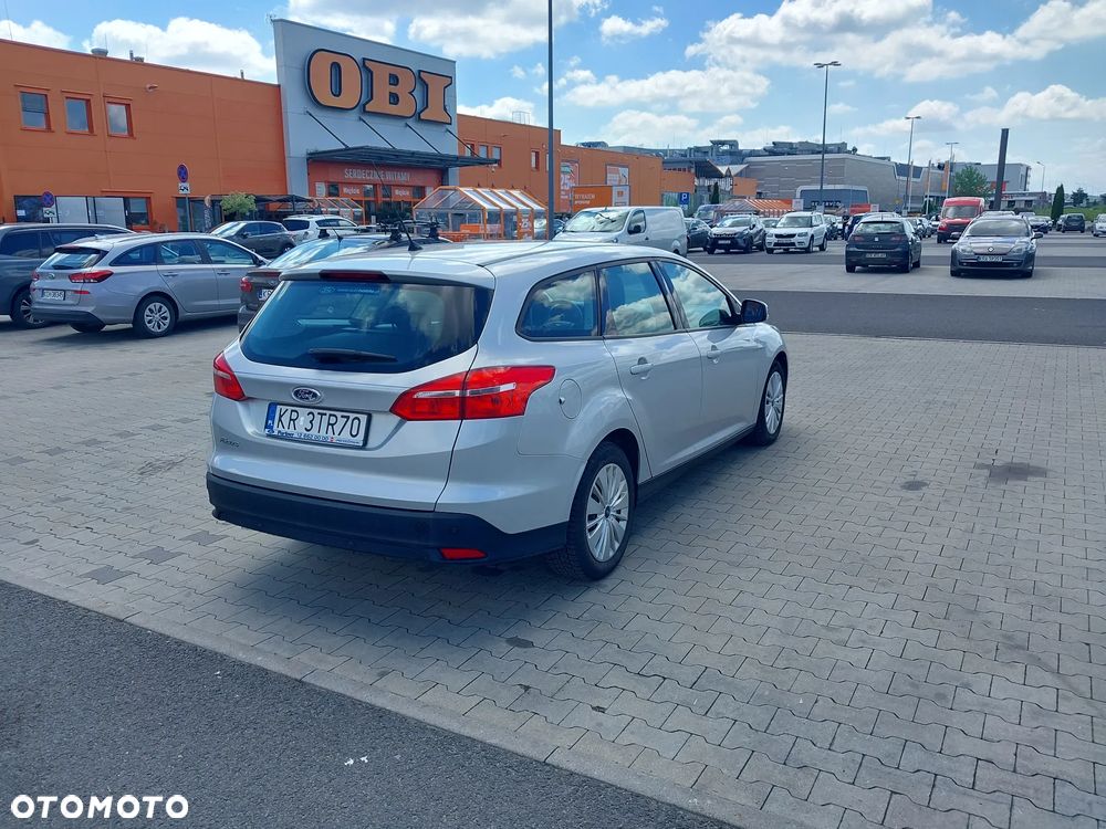 Ford Focus 1.5 TDCi Trend - 8