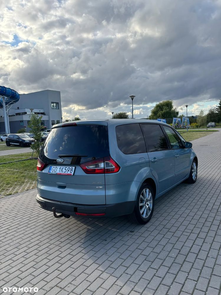Ford Galaxy 2.0 TDCi Ghia - 5