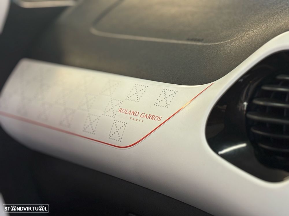 Peugeot 108 1.2 PureTech Top! Roland Garros - 25