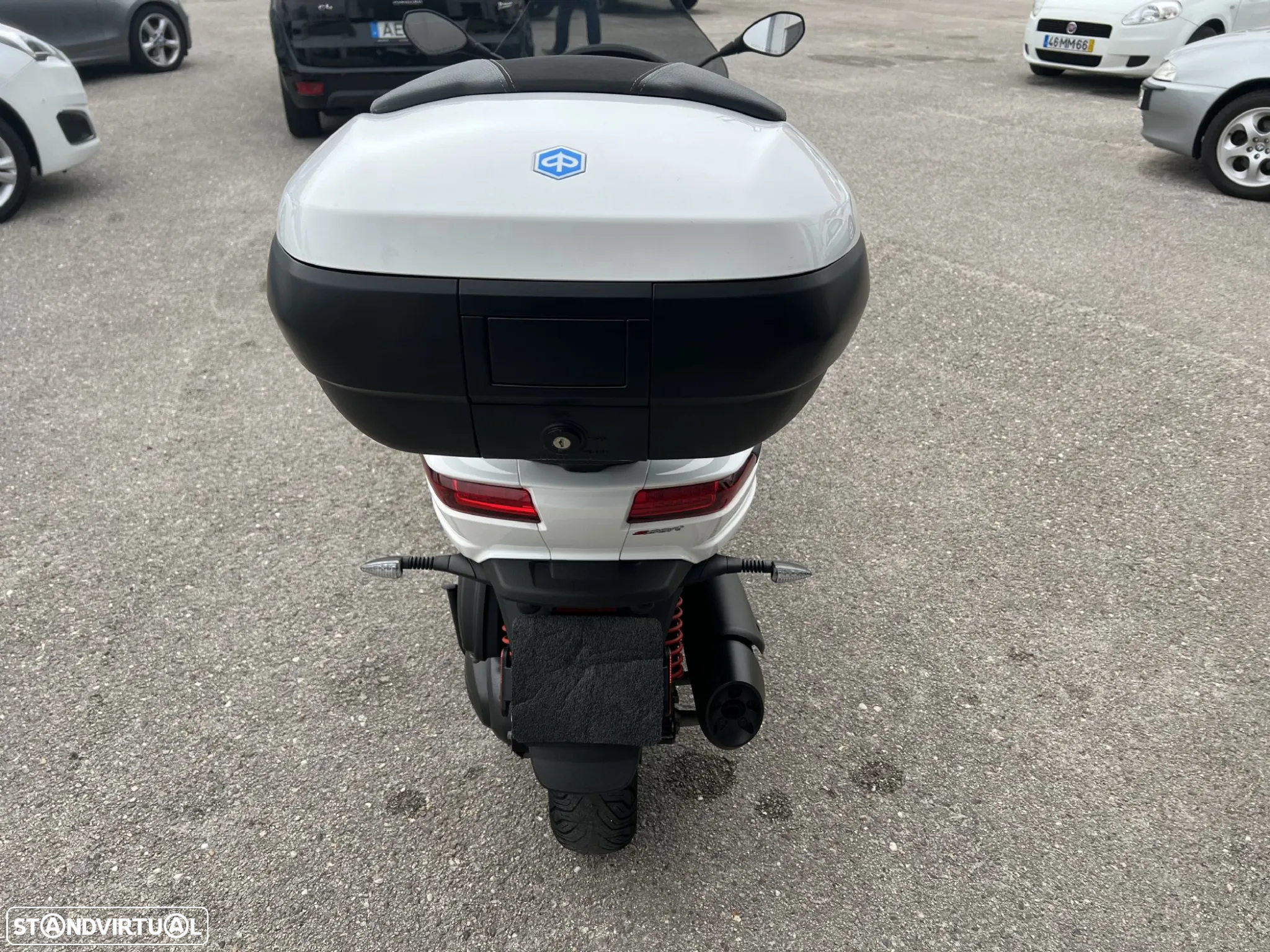 Piaggio MP3 350 SPORT - 6