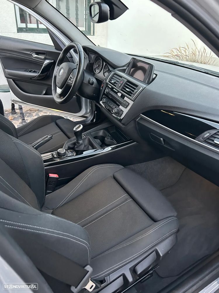 BMW 116 d EfficientDynamics - 12