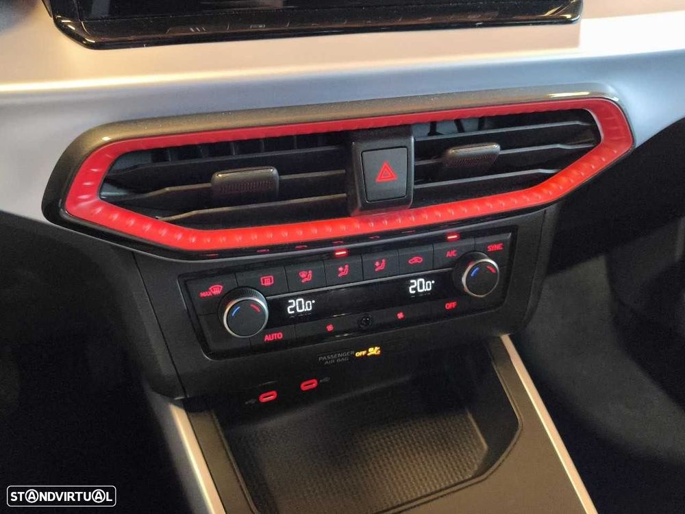 SEAT Arona 1.0 TSI FR - 13