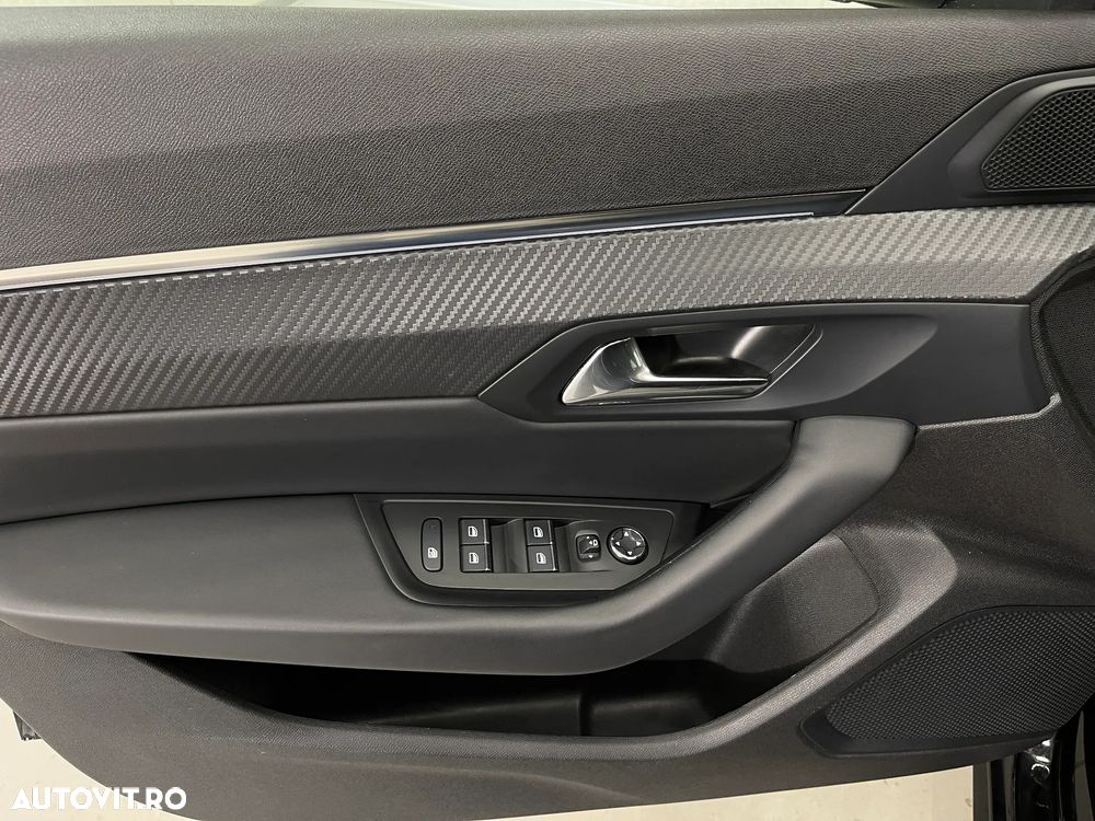 Peugeot 508 BlueHDi 130 EAT8 Allure Pack - 32
