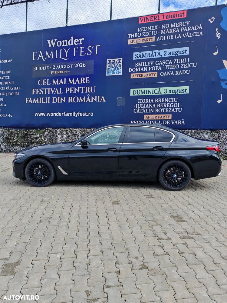 BMW Seria 5 520d Aut. Luxury Line - 13