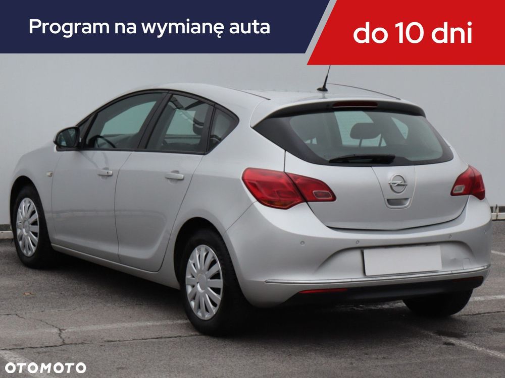 Opel Astra 2015 photo 5