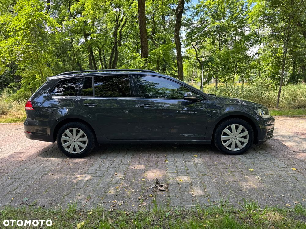 Volkswagen Golf - 12