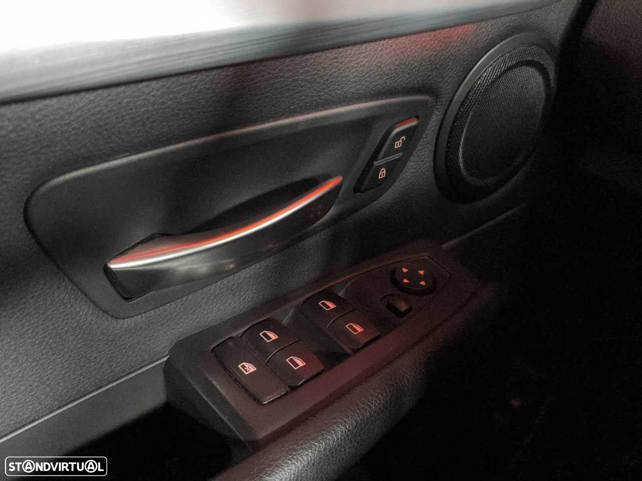 BMW 216 Active Tourer - 17