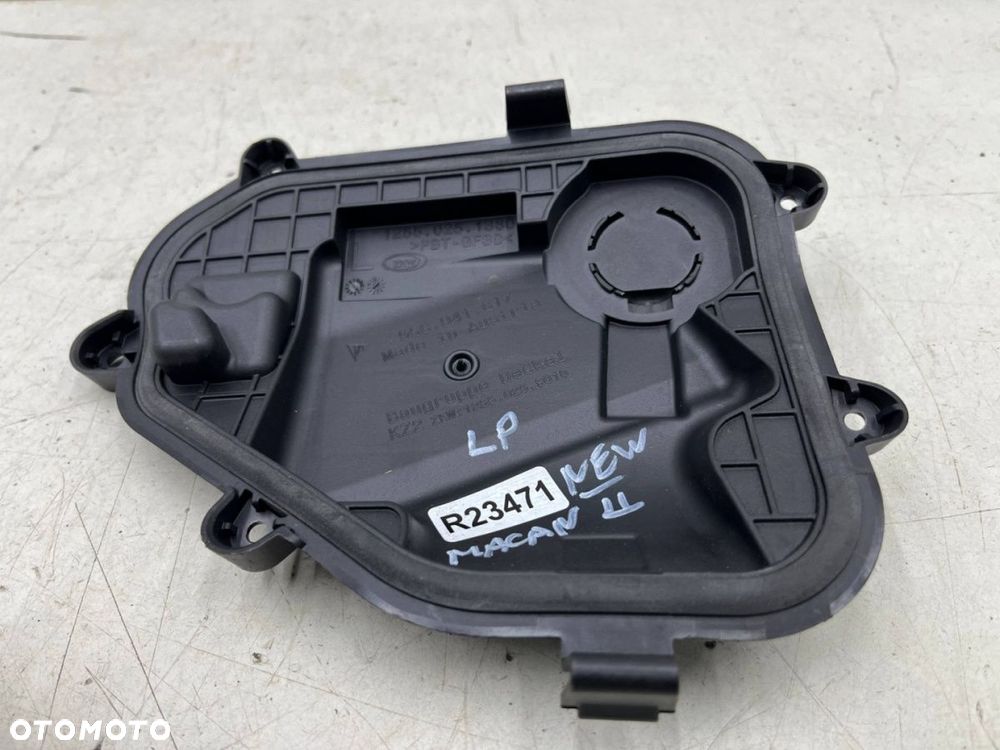 Zaślepka reflektora Porsche Macan II 95c 24r.- NOWA osłona dolnego lewego reflektora lampy halogenu - 4