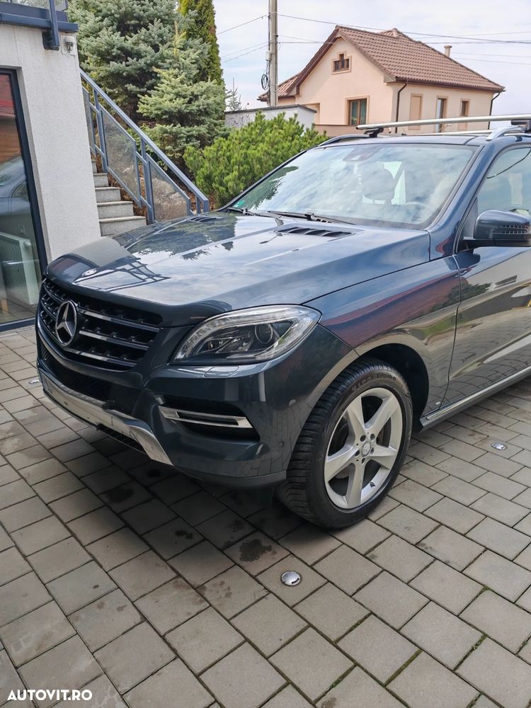 Mercedes-Benz ML 350 BlueTEC 4MATIC 7G-TRONIC - 24