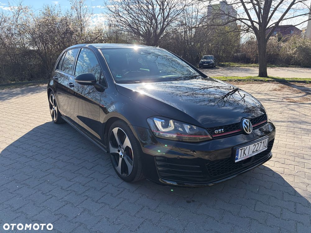 Volkswagen Golf GTI BlueMotion Technology - 3
