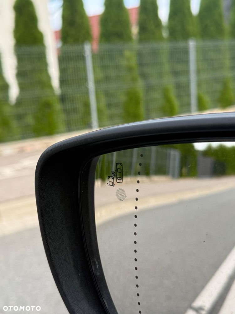 Renault Captur - 40