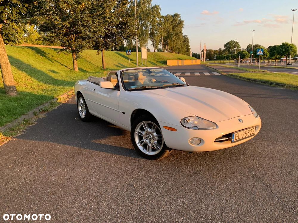 Jaguar XK8 4.0 - 3