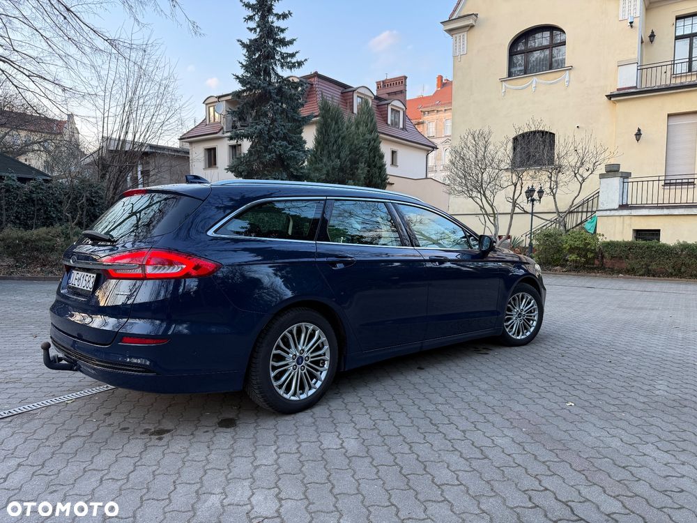 Ford Mondeo - 9