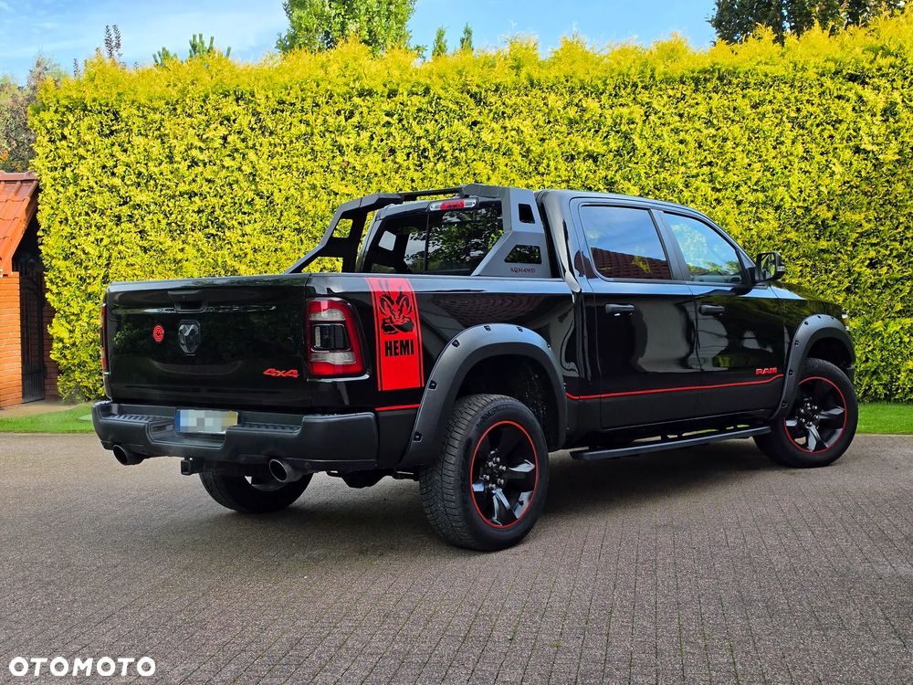 Dodge RAM 5.7 4x4 - 16