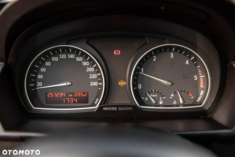 BMW X3 2.0d - 27
