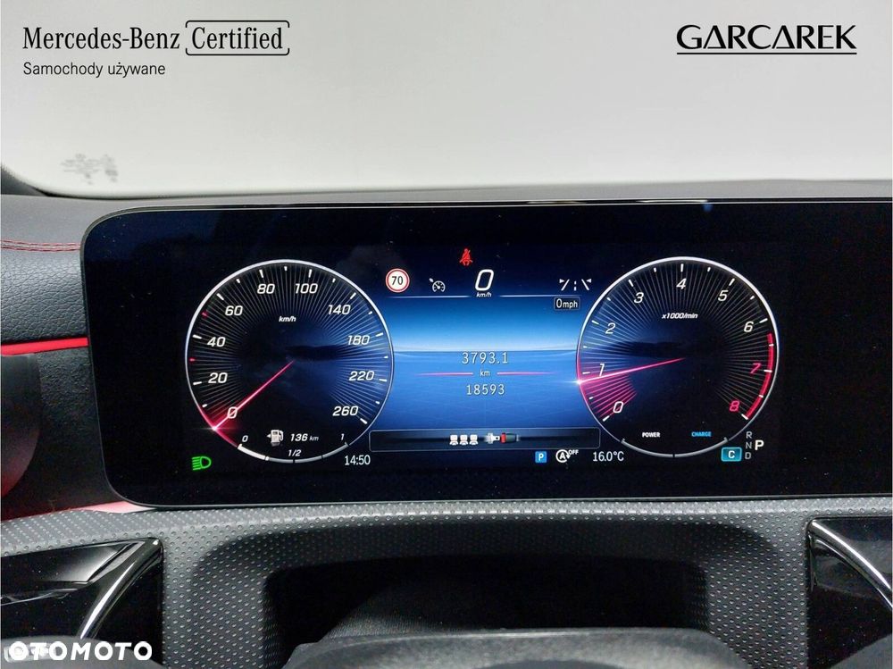 Mercedes-Benz CLA - 16