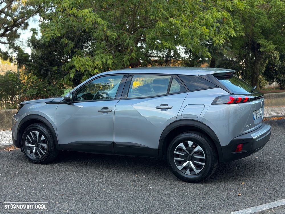 Peugeot 2008 1.2 PureTech Active Pack - 4