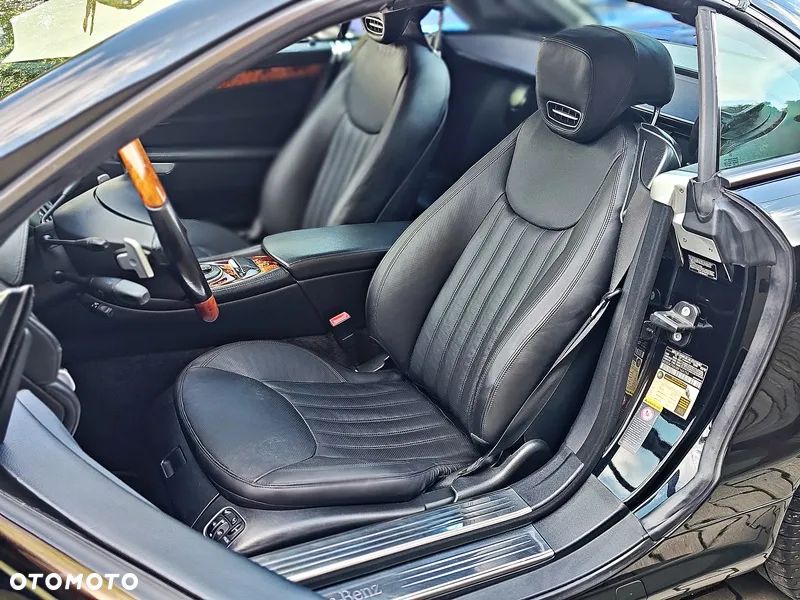 Mercedes-Benz SL - 7