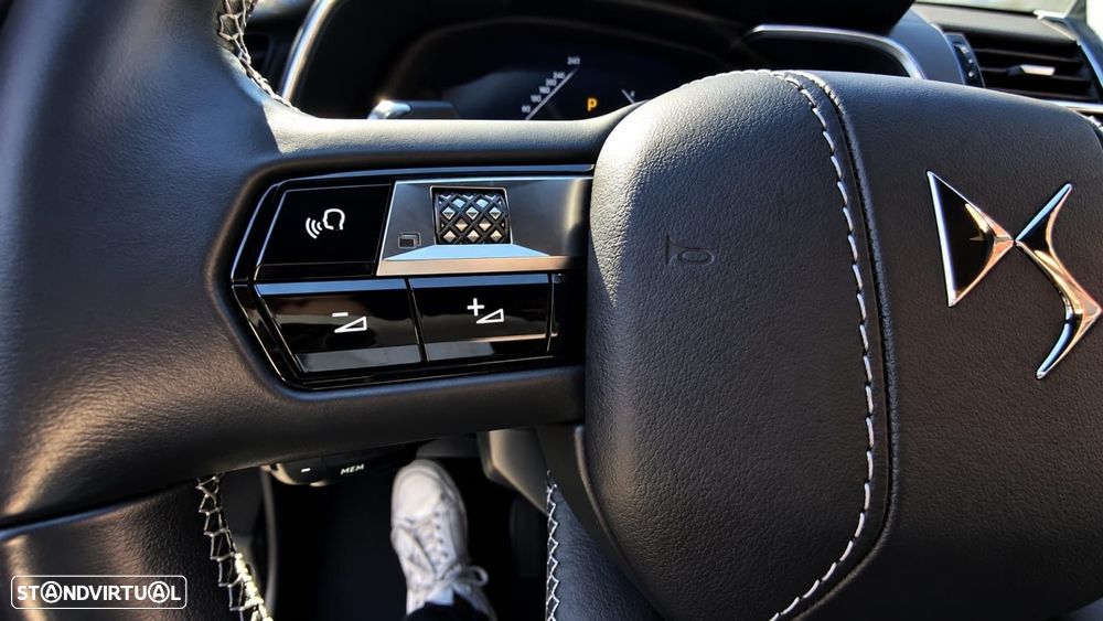 DS DS7 Crossback - 18