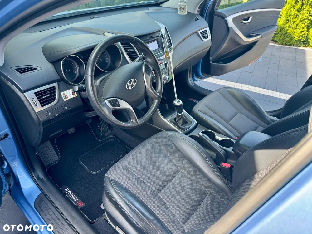 Hyundai i30 - 18
