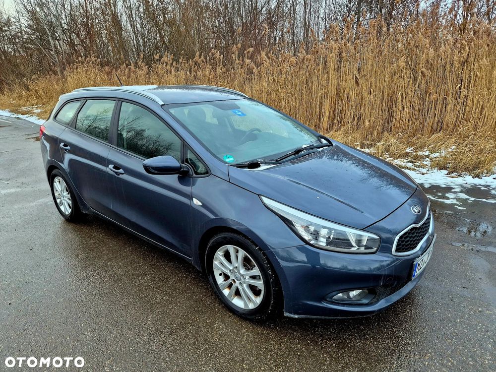 Kia Ceed 1.6 GDI Fifa World Cup Edition - 3