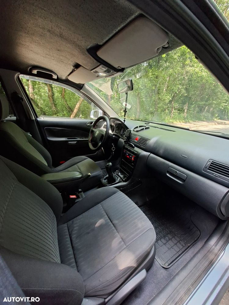 SKODA Octavia 2002 — imagine 5