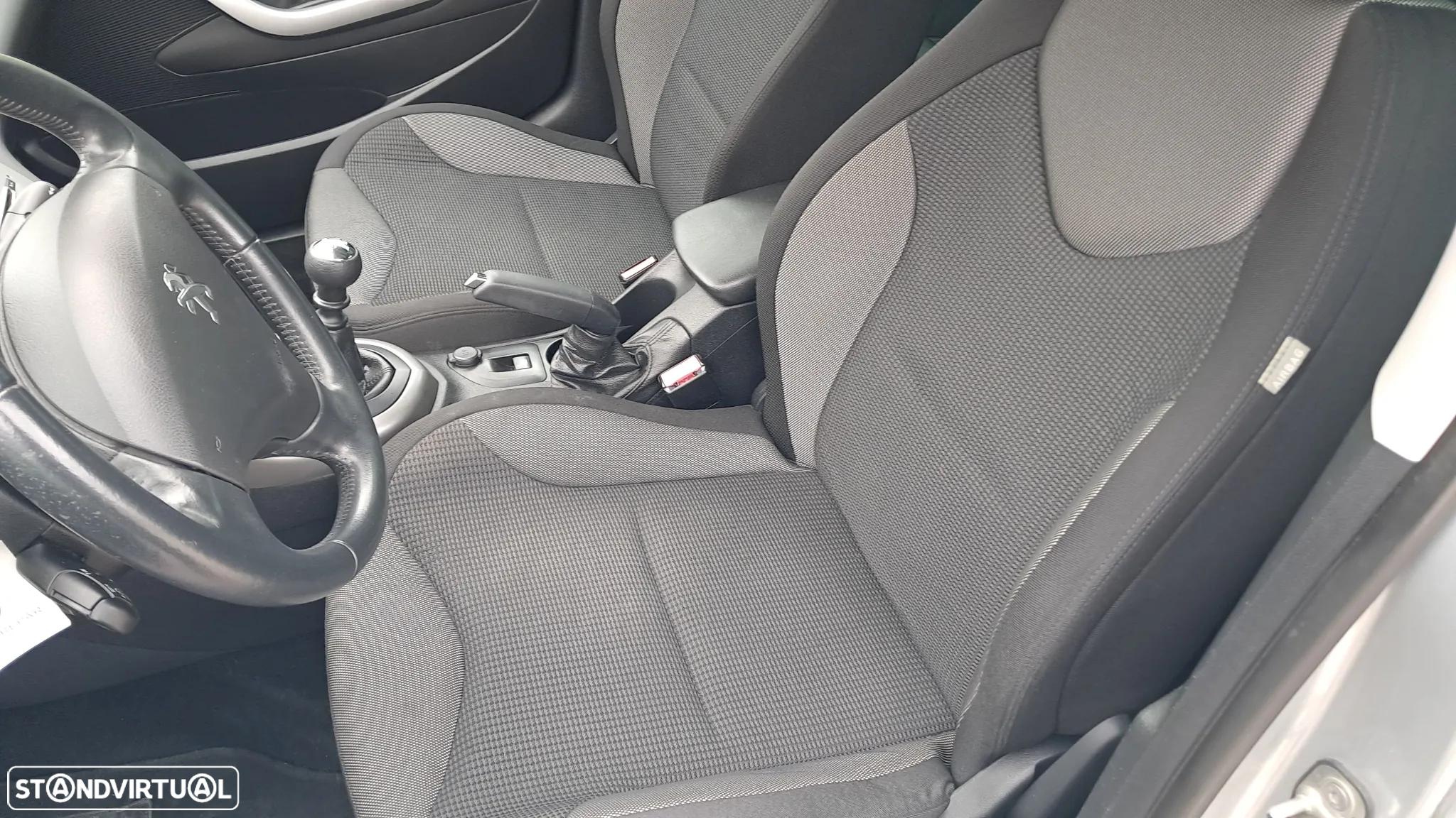 Peugeot 308 SW 1.6 HDi Executive CVM6 - 12