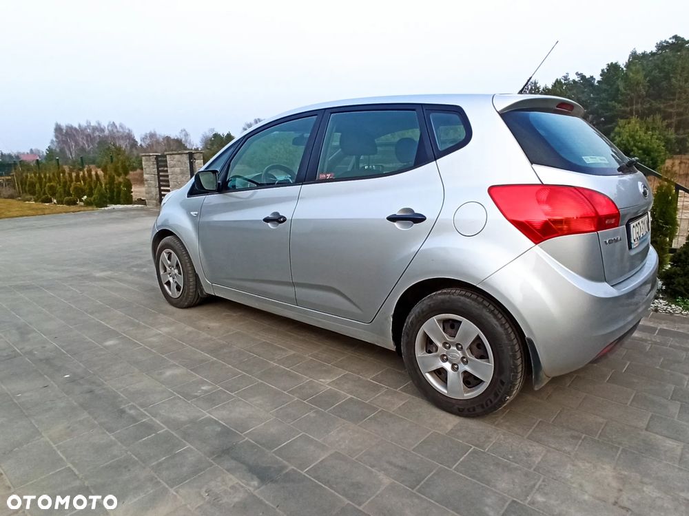 Kia Venga 1.4 CRDi L - 4