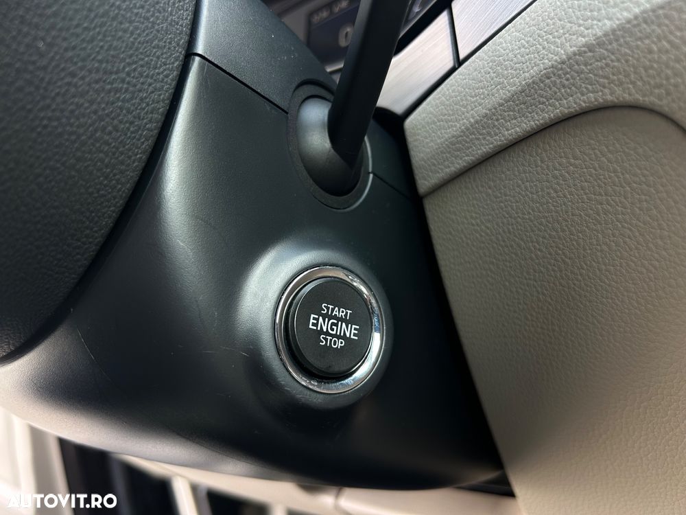 Skoda Superb 2.0 TDI 4X4 DSG Sportline - 32