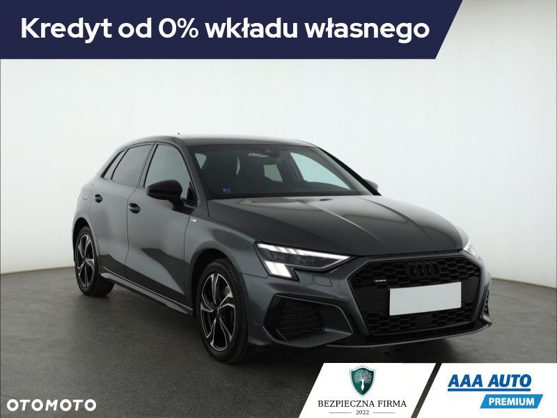Audi A3 Sportback - 3