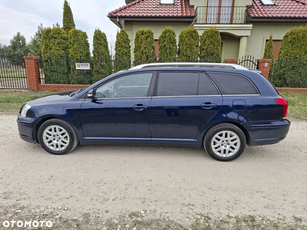 Toyota Avensis 2.0 D-4D Travel - 7