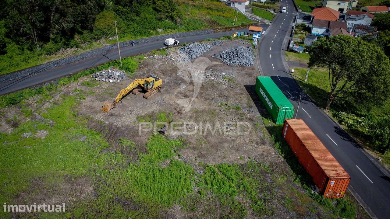 Terreno Urbanizável na Freguesia da Urzelina – Ilha de São Jorge - Grande imagem: 5/9