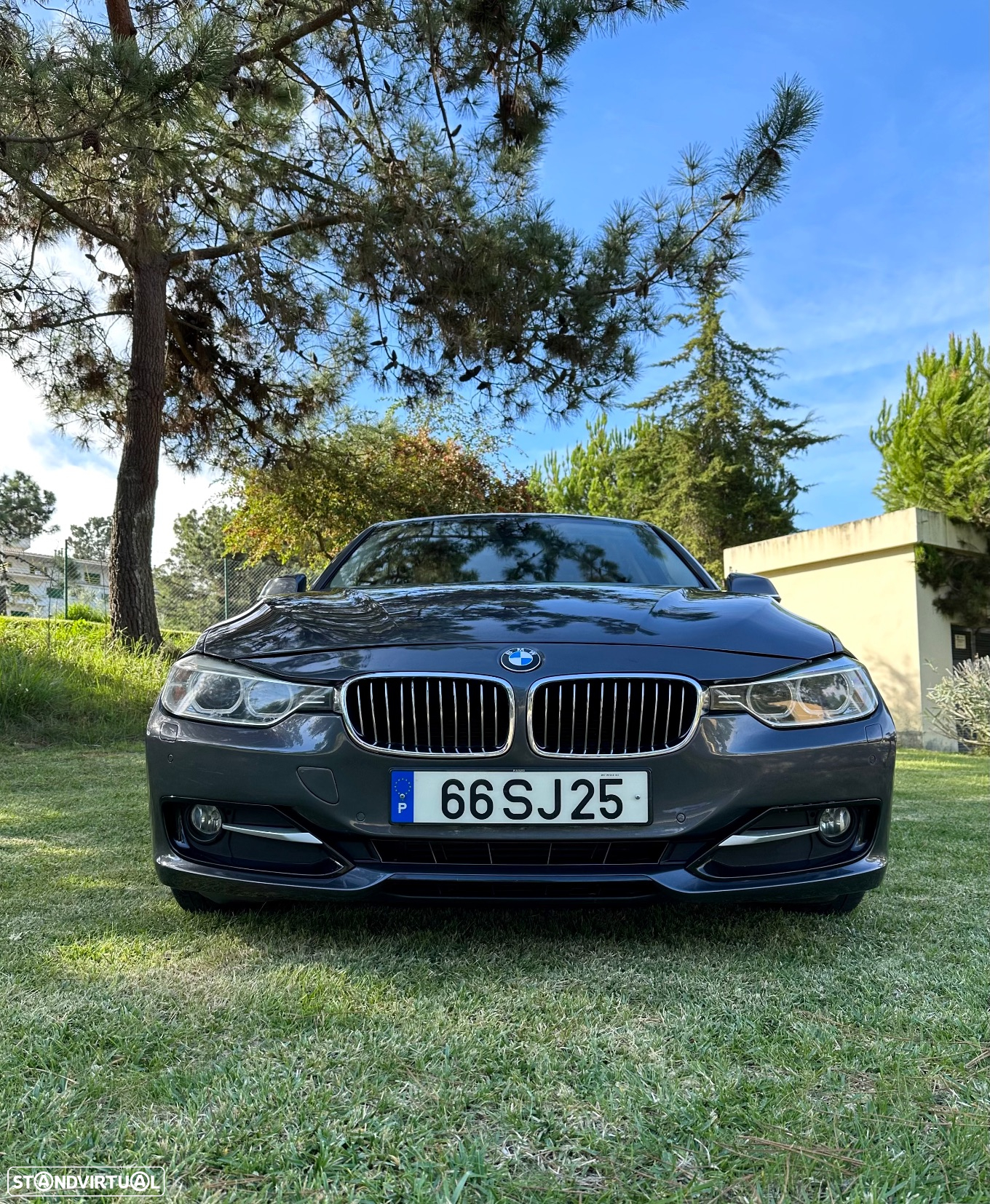 BMW 320 d Aut. Luxury Line - 2