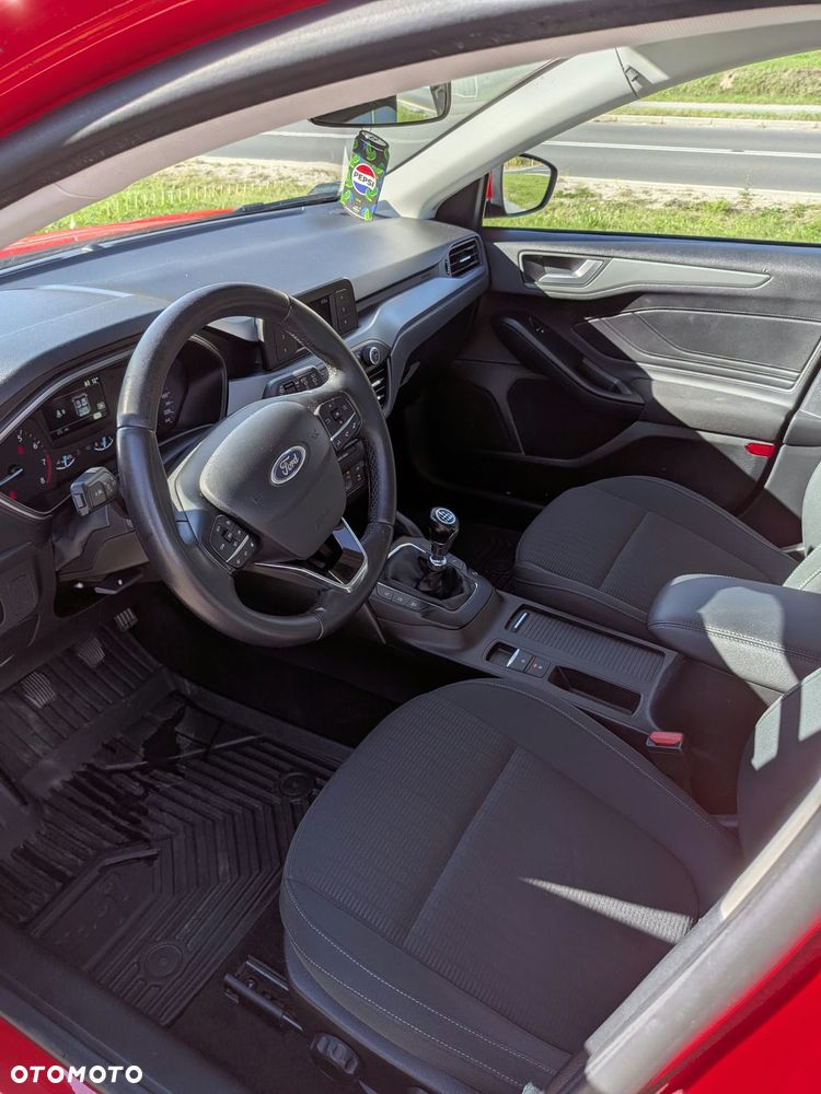 Ford Focus 2019 photo 4
