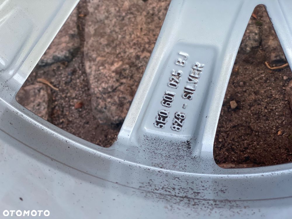 5x112 koła Skoda Octavia z oponami 205/55 R16 alufelgi 5E0 - 8
